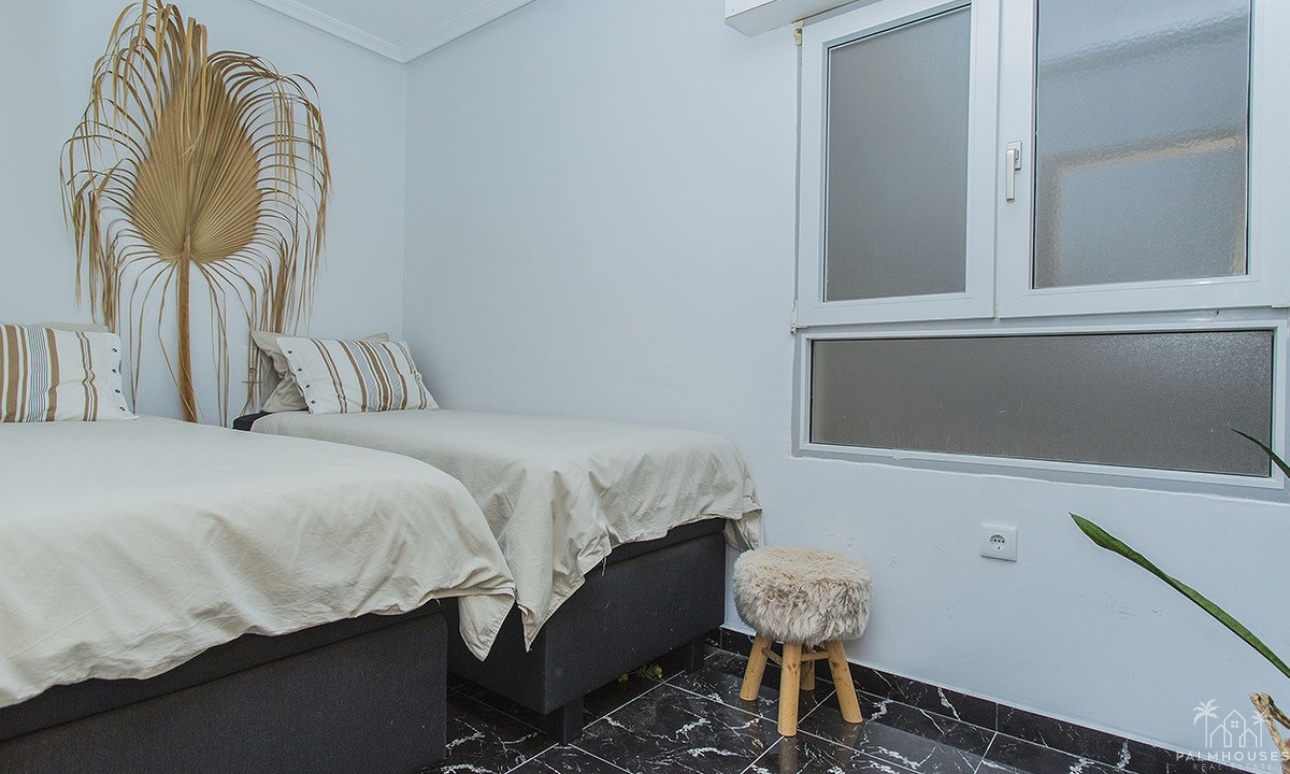 Venta - Apartment - Torrevieja - La Mata