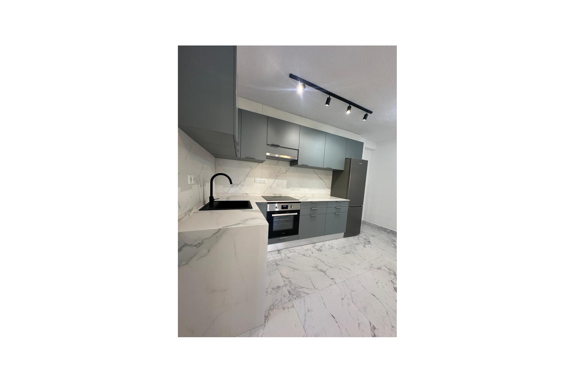 Venta - Apartment - Torrevieja - La Veleta