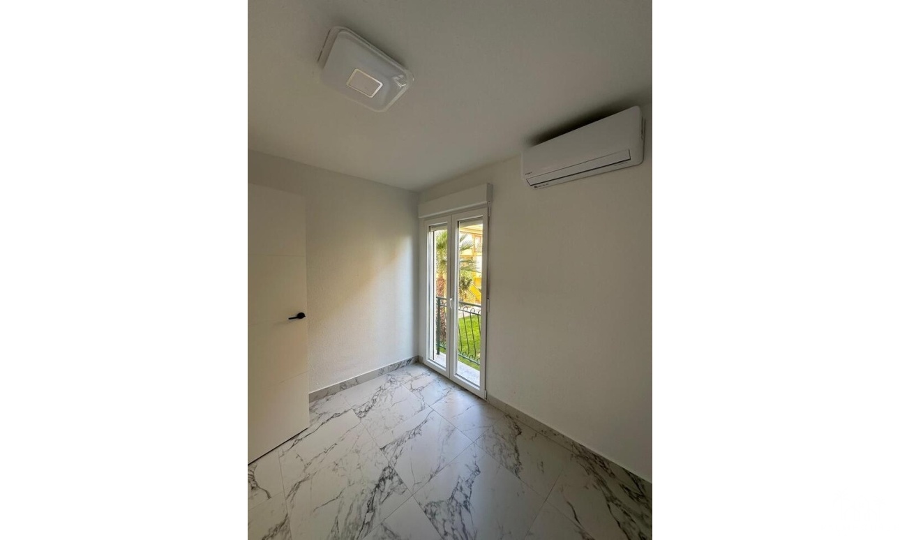 Venta - Apartment - Torrevieja - La Veleta