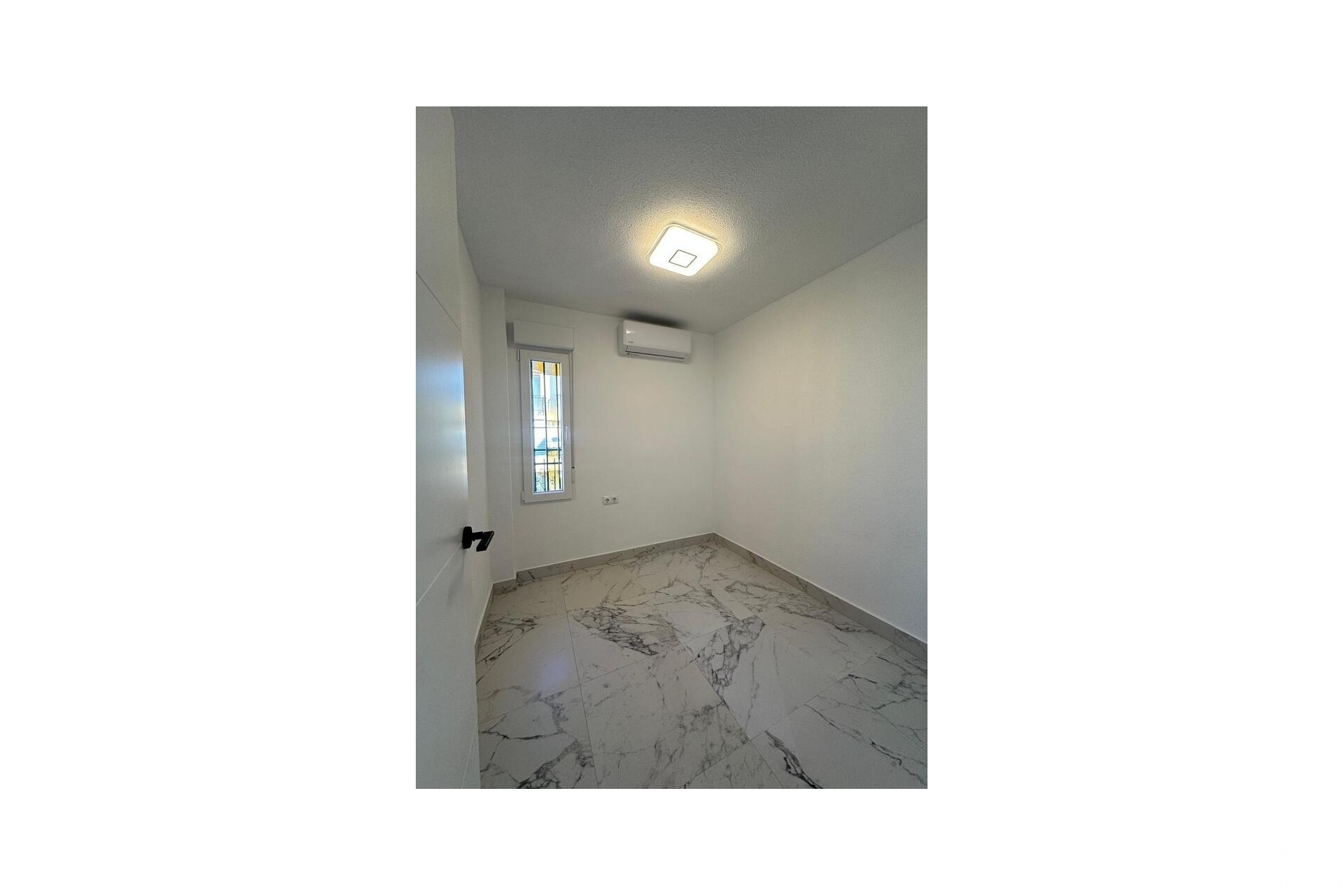 Venta - Apartment - Torrevieja - La Veleta