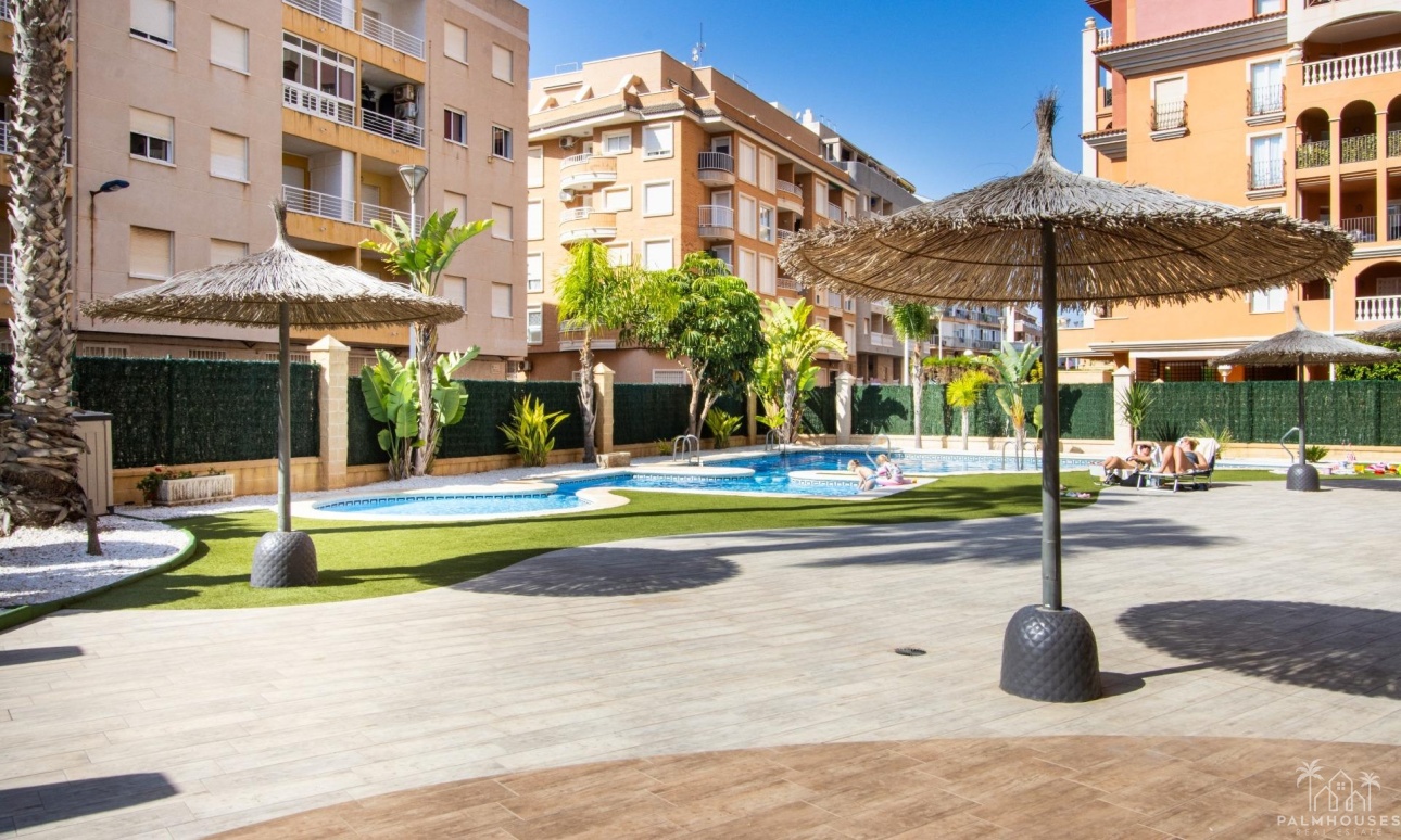 Venta - Apartment - Torrevieja - Los Frutales