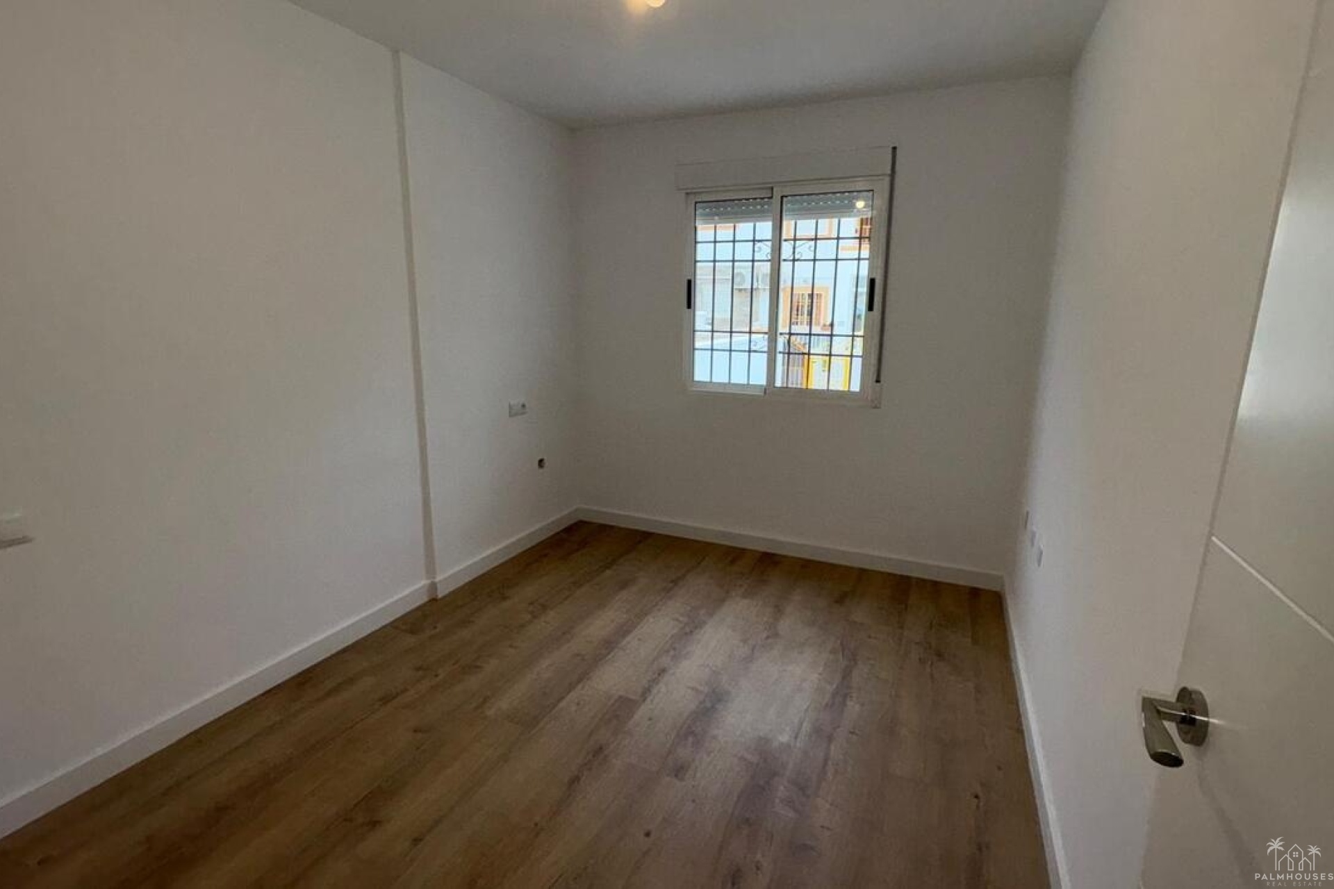 Venta - Apartment - Torrevieja - Parque de las Naciones