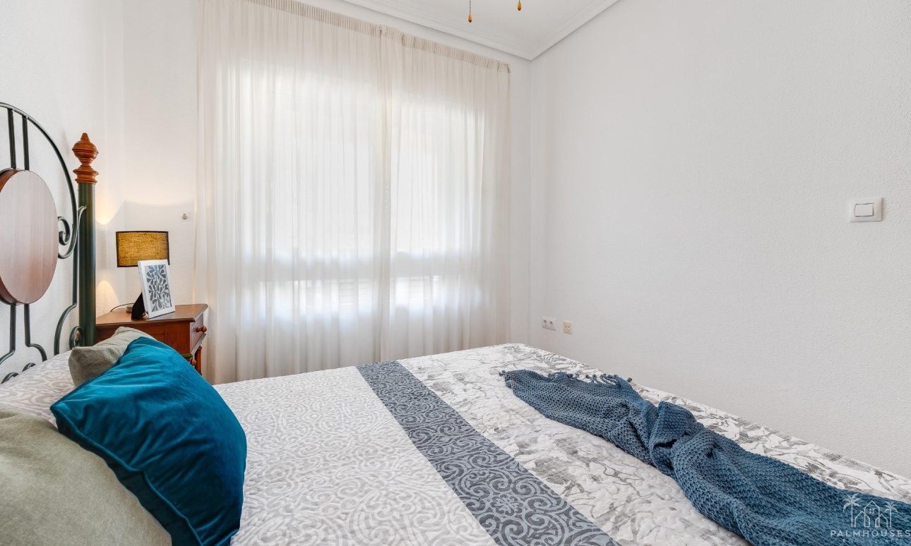 Venta - Apartment - Torrevieja - Paseo maritimo