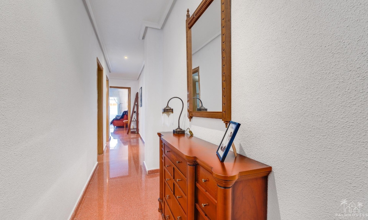 Venta - Apartment - Torrevieja - Paseo maritimo