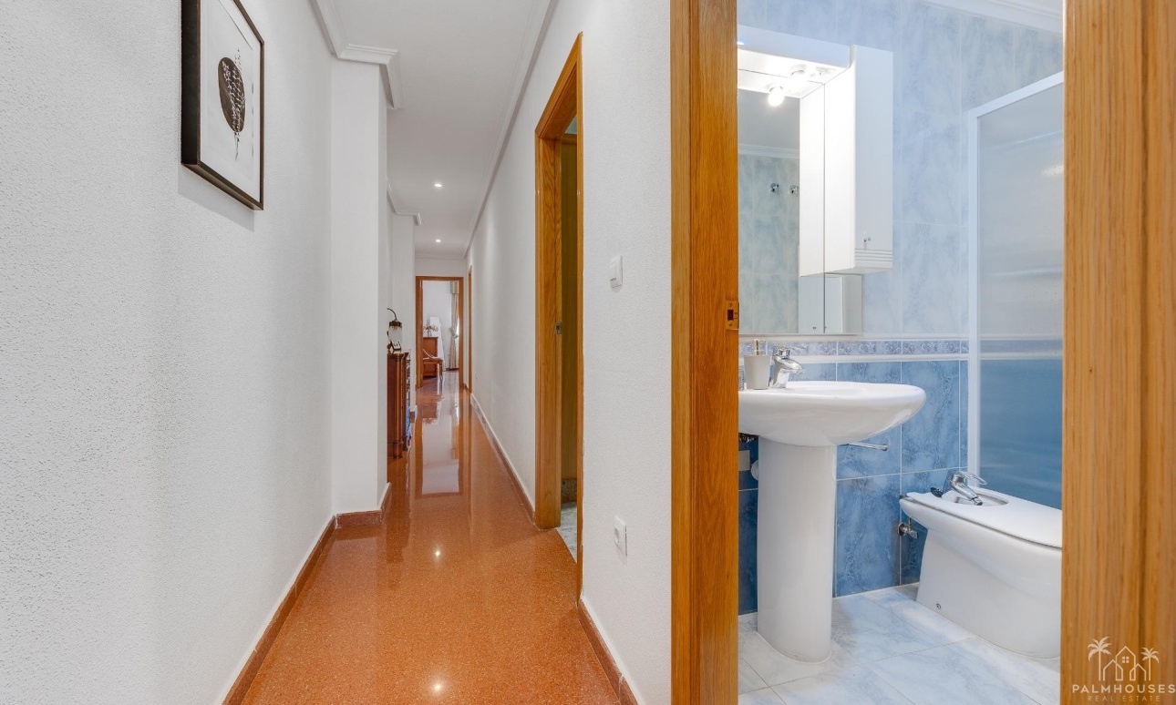 Venta - Apartment - Torrevieja - Paseo maritimo