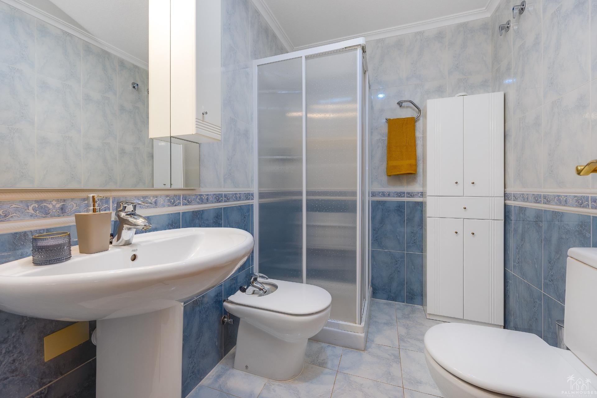 Venta - Apartment - Torrevieja - Paseo maritimo