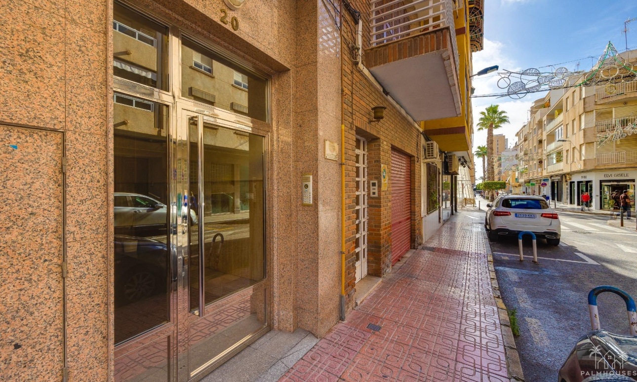 Venta - Apartment - Torrevieja - Paseo maritimo