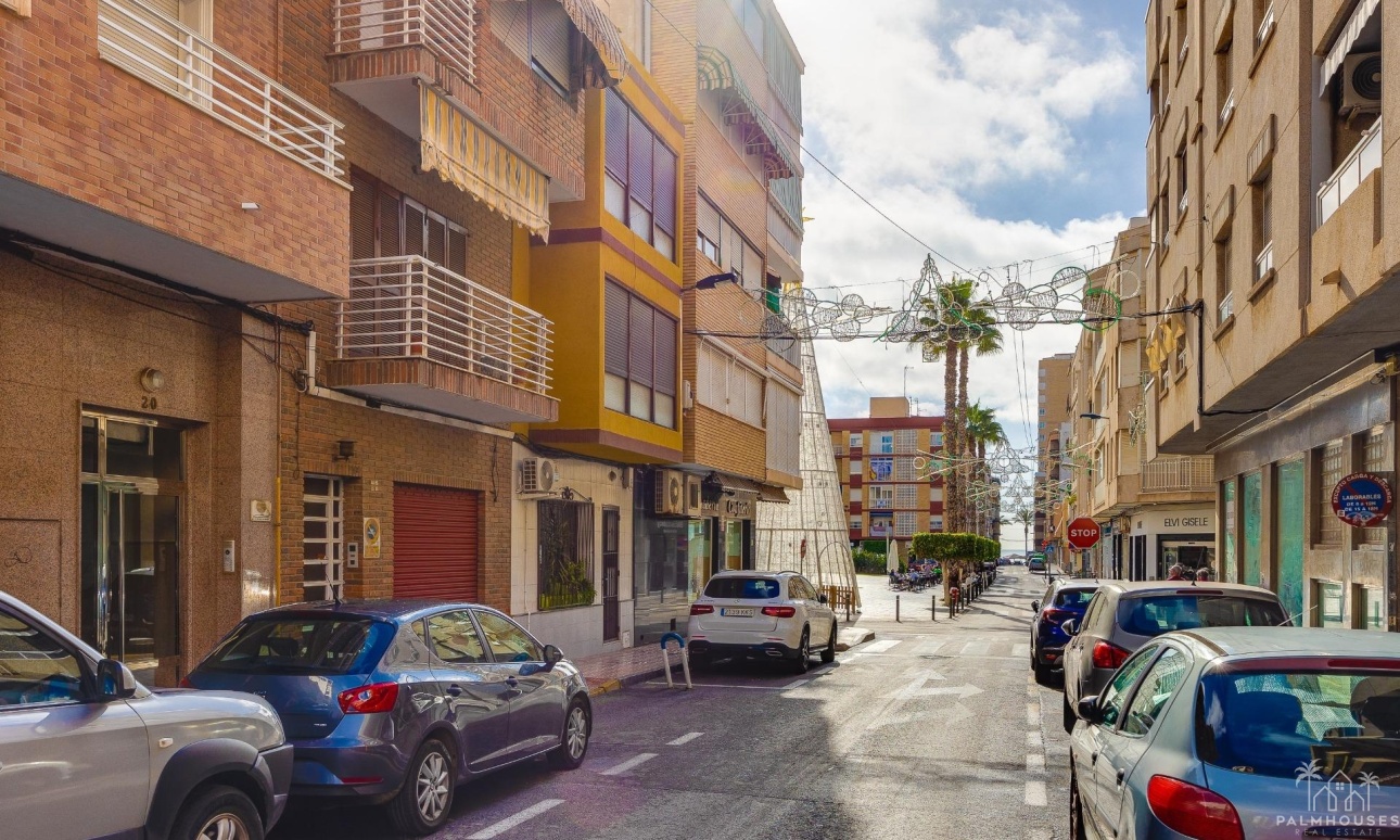Venta - Apartment - Torrevieja - Paseo maritimo