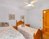 Venta - Apartment - Torrevieja - Paseo maritimo