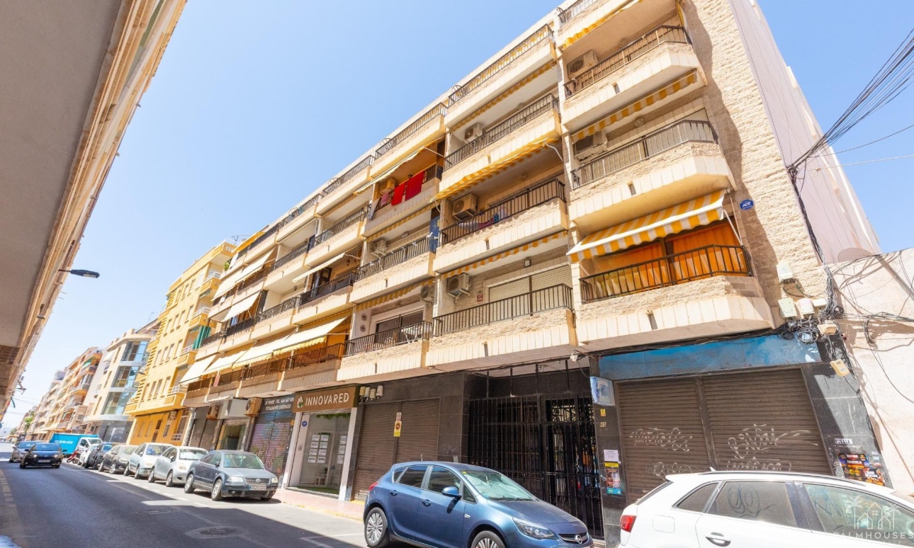 Venta - Apartment - Torrevieja - Paseo maritimo