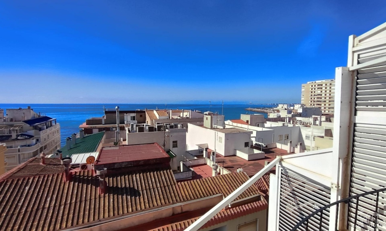 Venta - Apartment - Torrevieja - Paseo maritimo