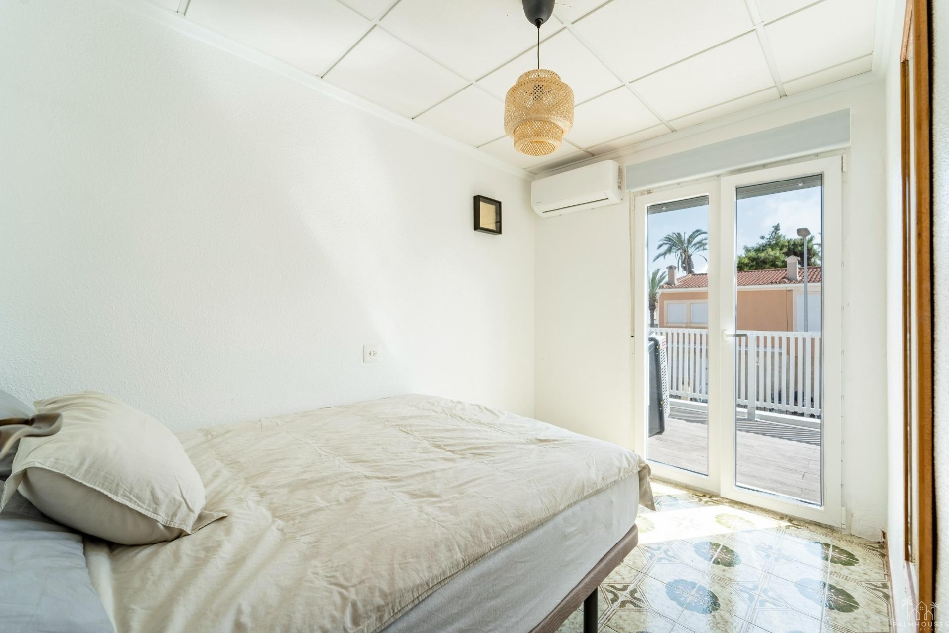 Venta - Apartment - Torrevieja - Playa de los Naufragos
