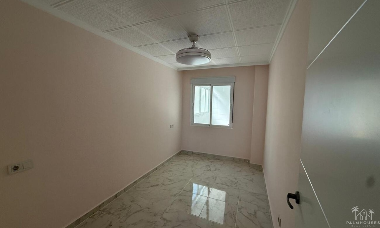 Venta - Apartment - Torrevieja - Playa del Acequión
