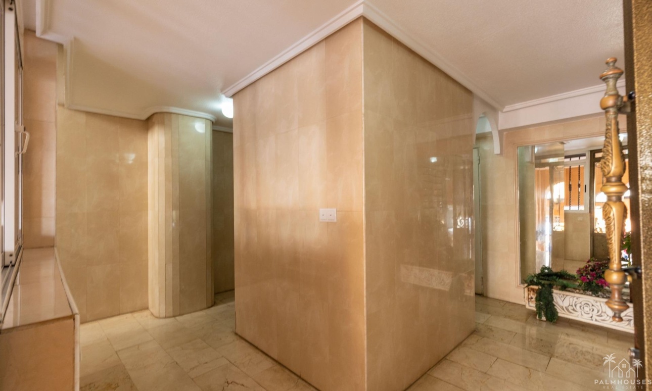 Venta - Apartment - Torrevieja - Playa del cura