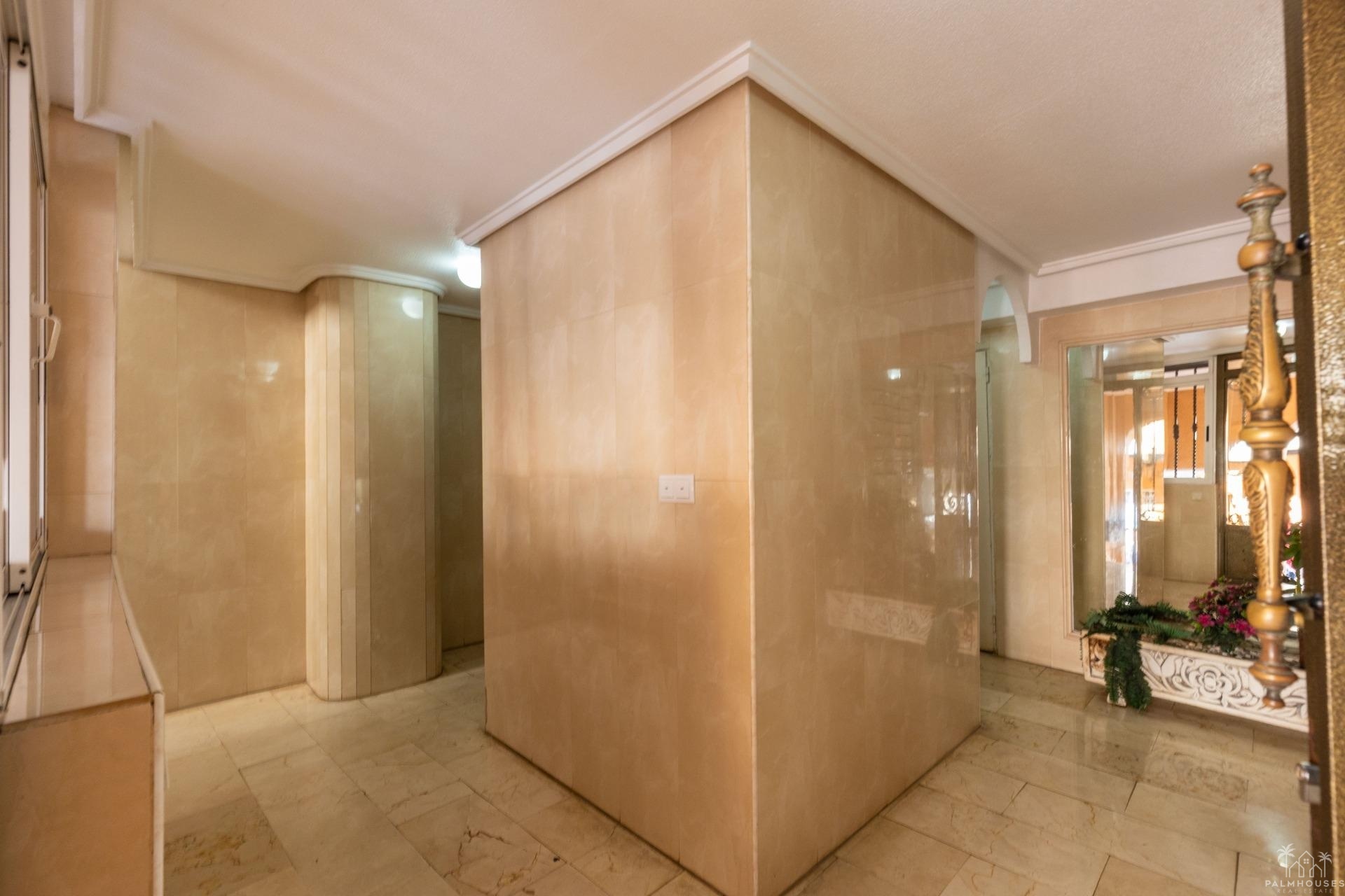 Venta - Apartment - Torrevieja - Playa del cura