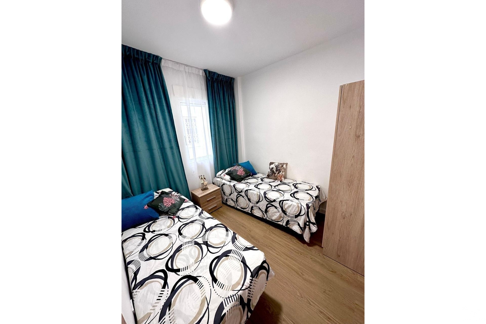 Venta - Apartment - Torrevieja - Playa del cura