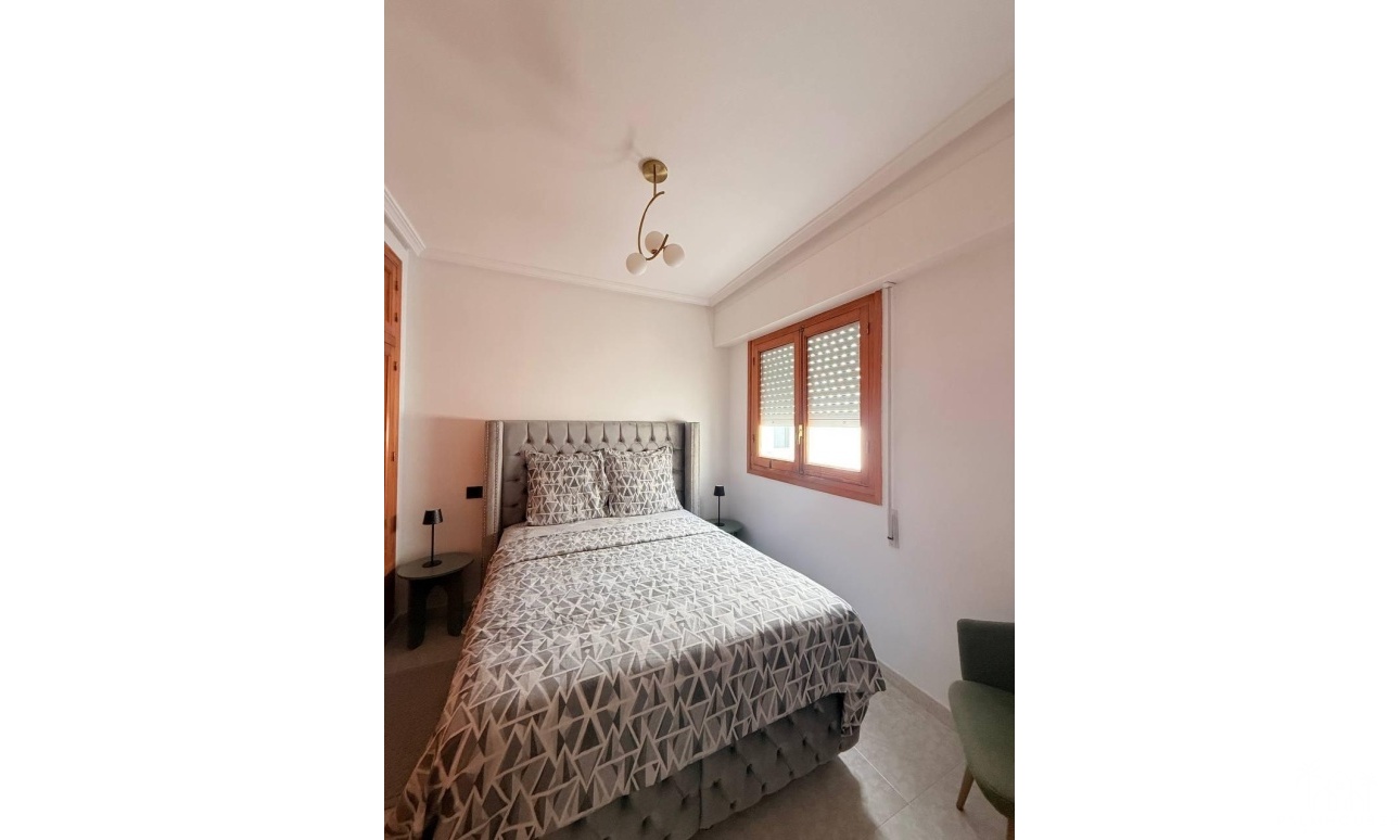 Venta - Apartment - Torrevieja - Playa del cura