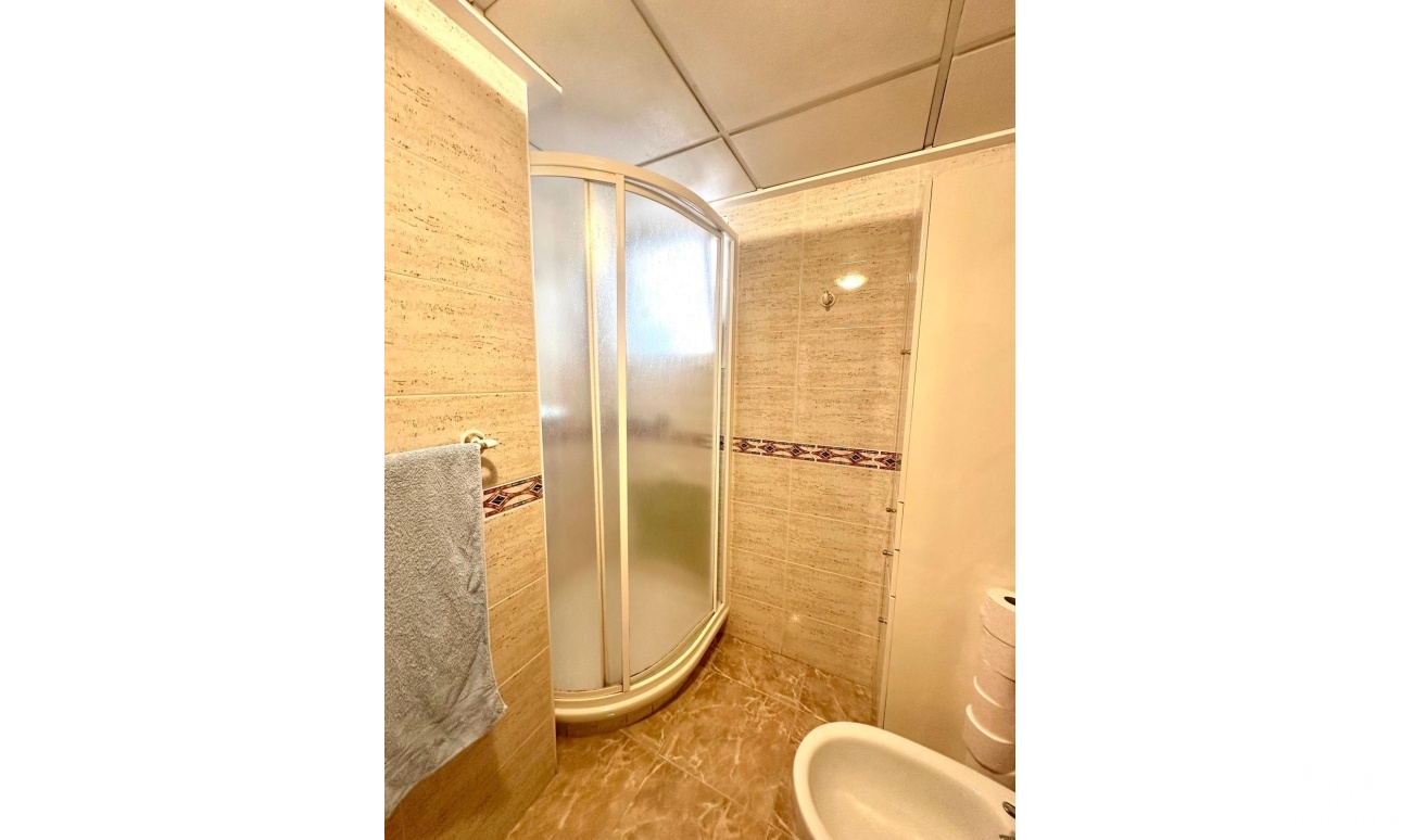 Venta - Apartment - Torrevieja - Playa del cura