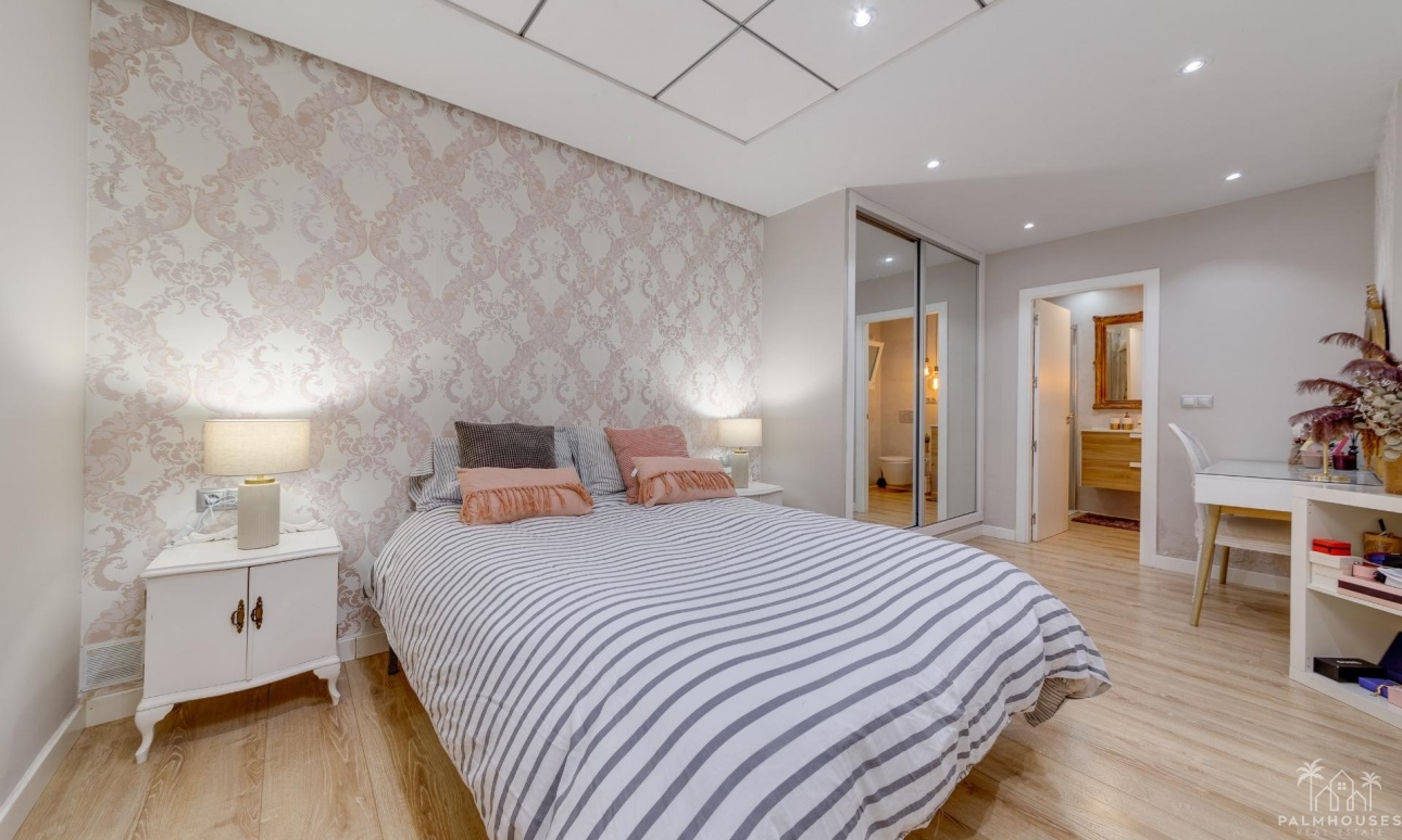 Venta - Apartment - Torrevieja - Playa del cura