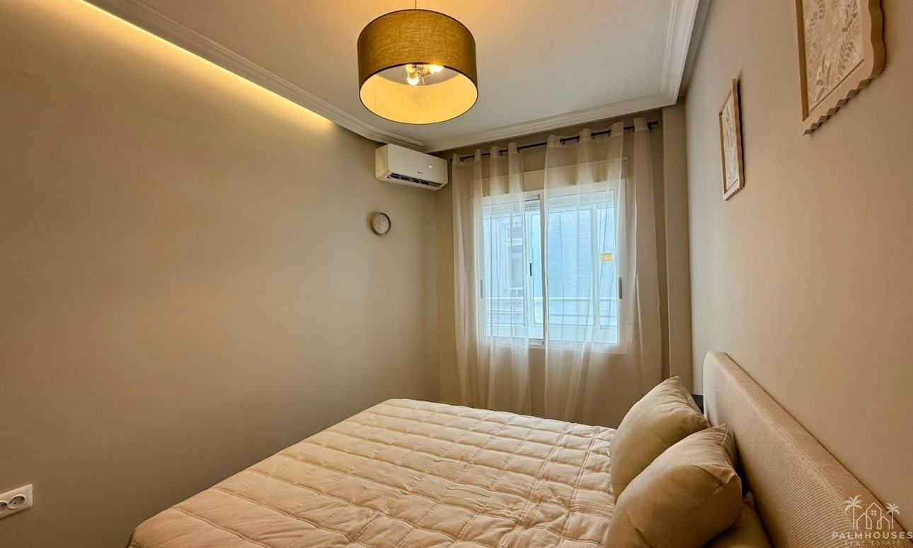 Venta - Apartment - Torrevieja - Playa del cura