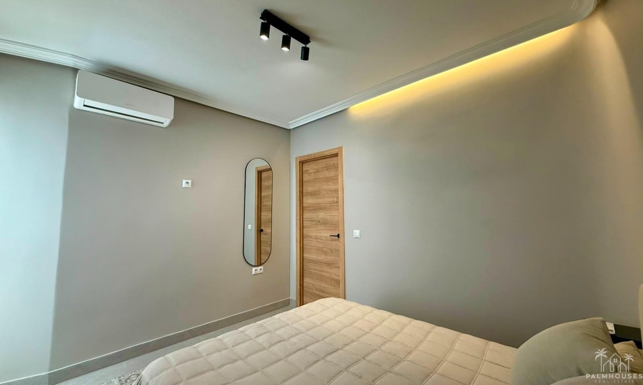 Venta - Apartment - Torrevieja - Playa del cura