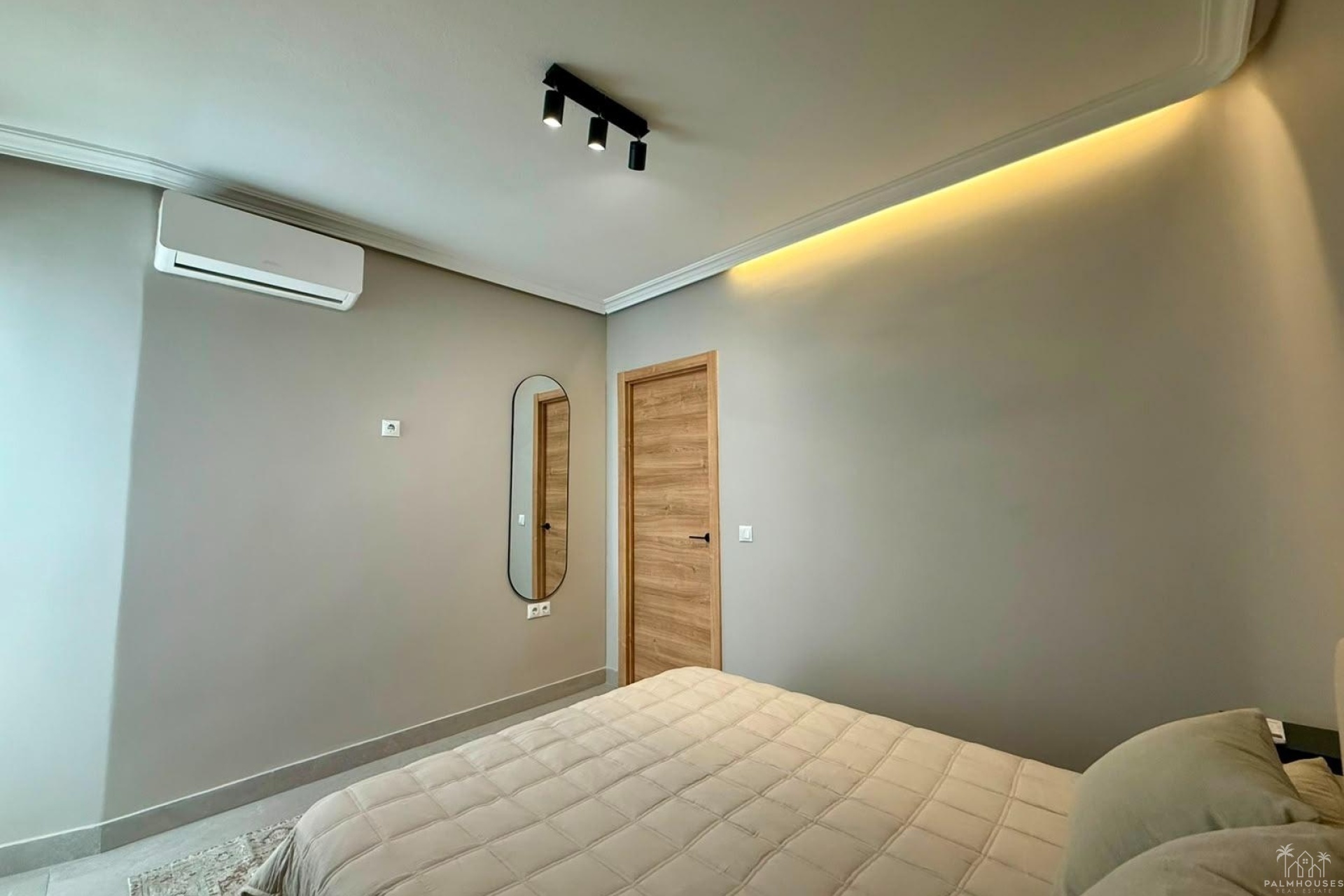 Venta - Apartment - Torrevieja - Playa del cura