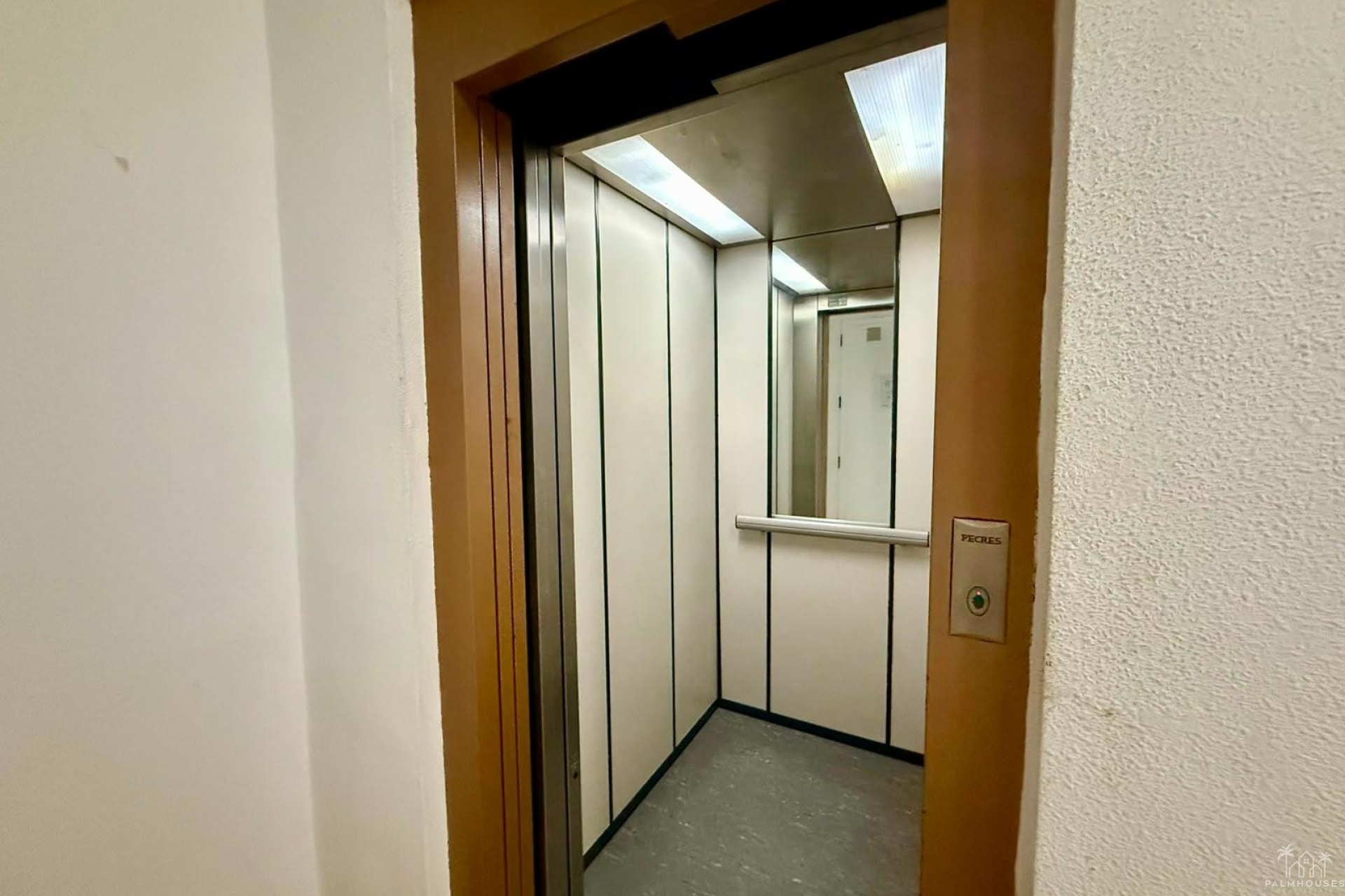 Venta - Apartment - Torrevieja - Playa del cura