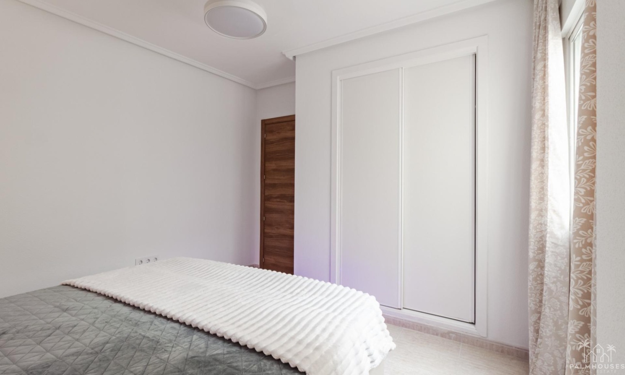 Venta - Apartment - Torrevieja - Playa del cura