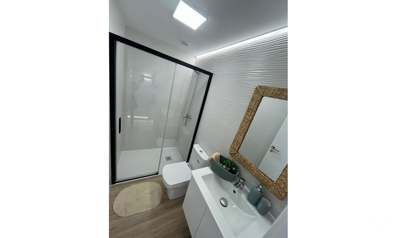 Venta - Apartment - Torrevieja - Punta Prima