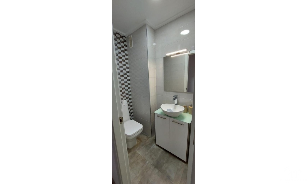 Venta - Apartment - Torrevieja - Torrevieja Centro