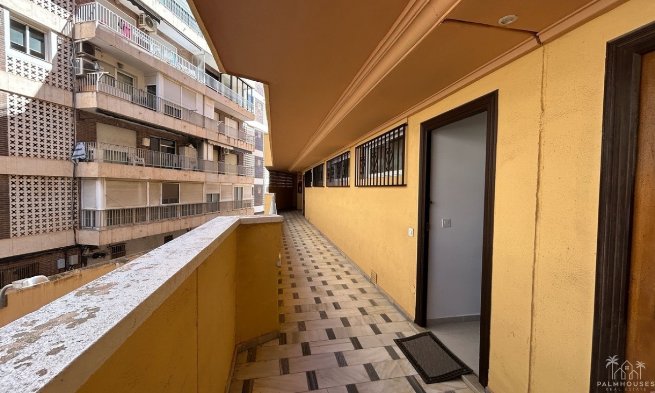 Venta - Apartment - Torrevieja - Torrevieja Centro