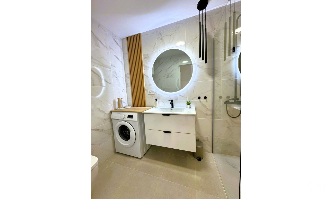 Venta - Apartment - Torrevieja - Torrevieja Centro