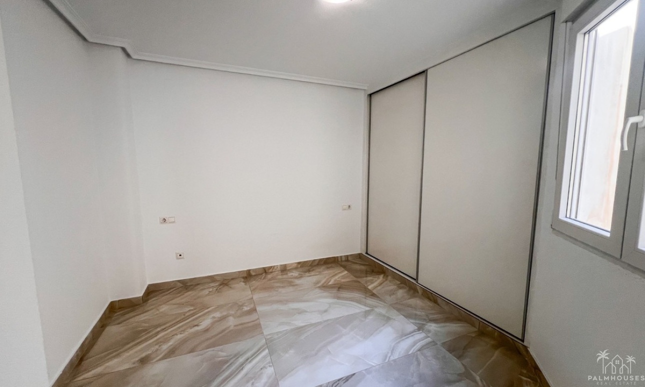 Venta - Apartment - Torrevieja - Torrevieja Centro