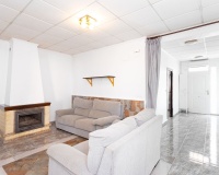 Venta - Casa - Los Montesinos - Los Montesinos Centro