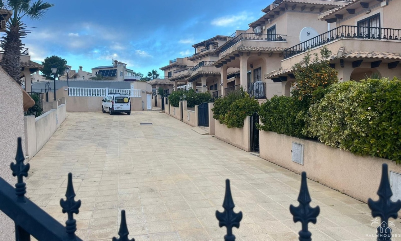 Venta - Casa - Orihuela - Villamartin