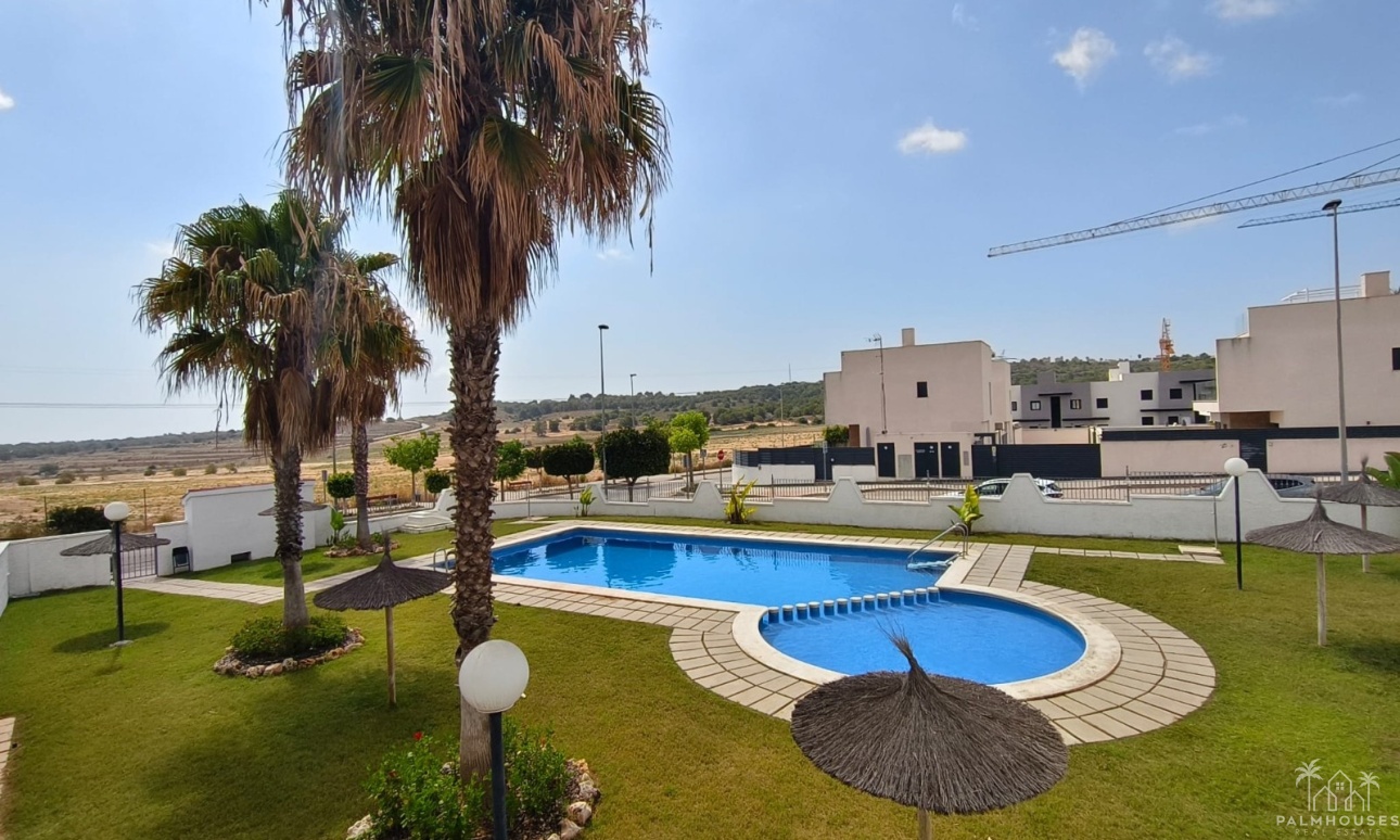 Venta - Casa - San Miguel de Salinas - San Miguel