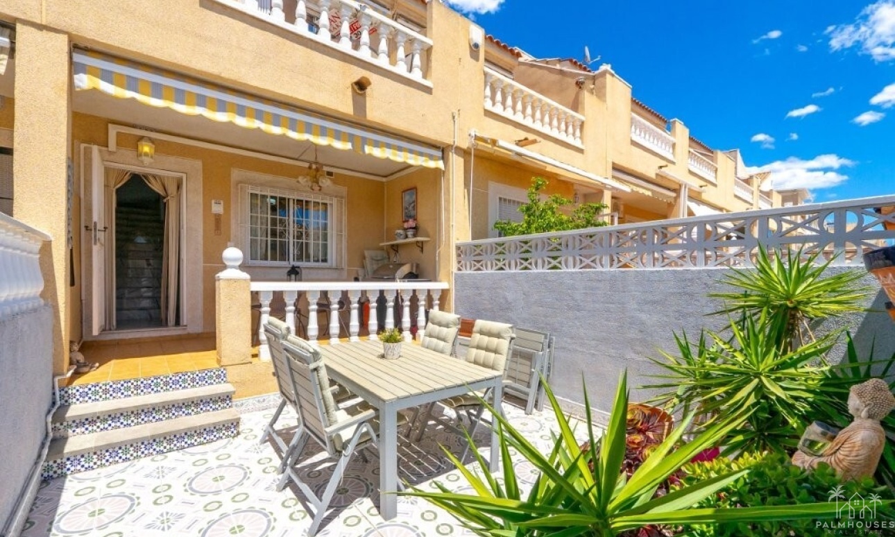 Venta - Casa - Torrevieja - Aguas Nuevas
