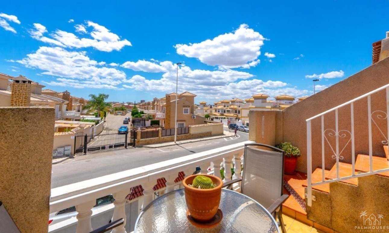 Venta - Casa - Torrevieja - Aguas Nuevas