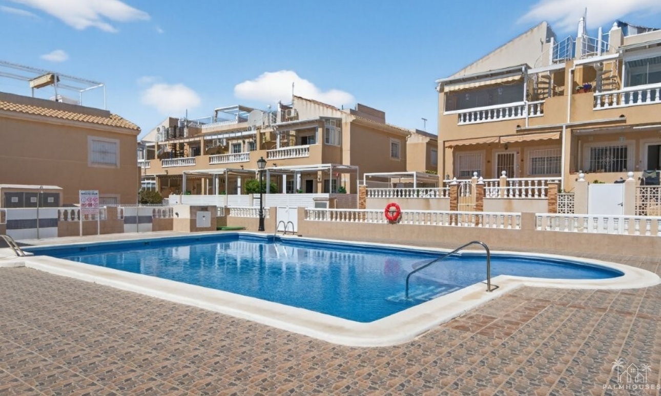 Venta - Casa - Torrevieja - Aguas Nuevas