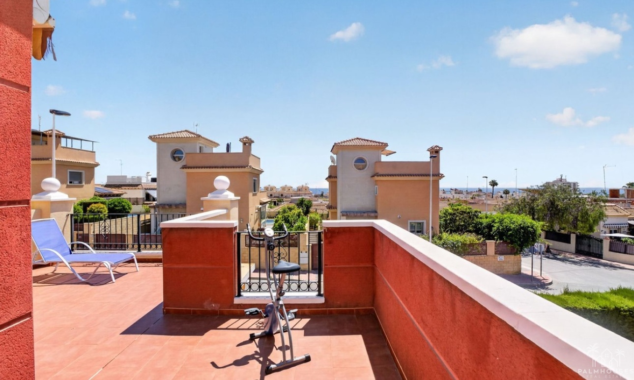 Venta - Casa - Torrevieja - Aguas Nuevas