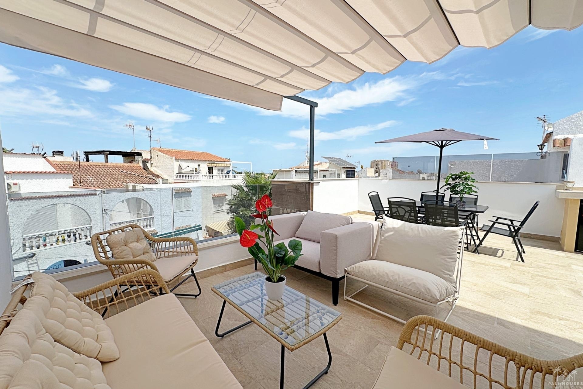 Venta - Casa - Torrevieja - Aguas Nuevas