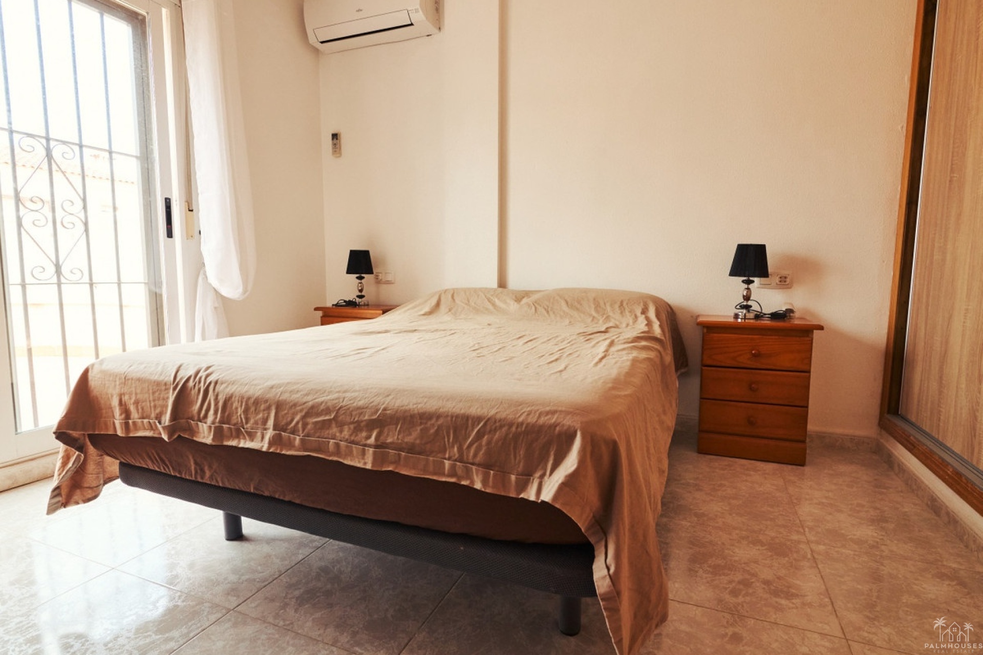 Venta - Casa - Torrevieja - Torrevieja Centro