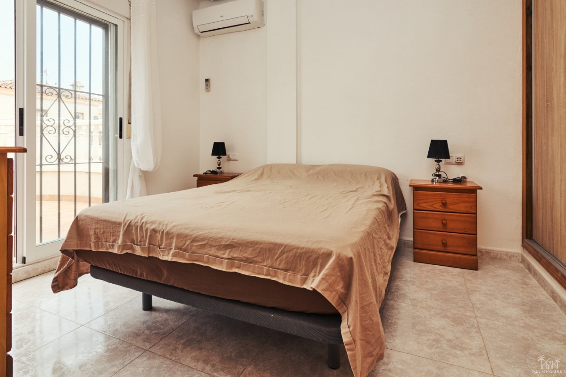 Venta - Casa - Torrevieja - Torrevieja Centro