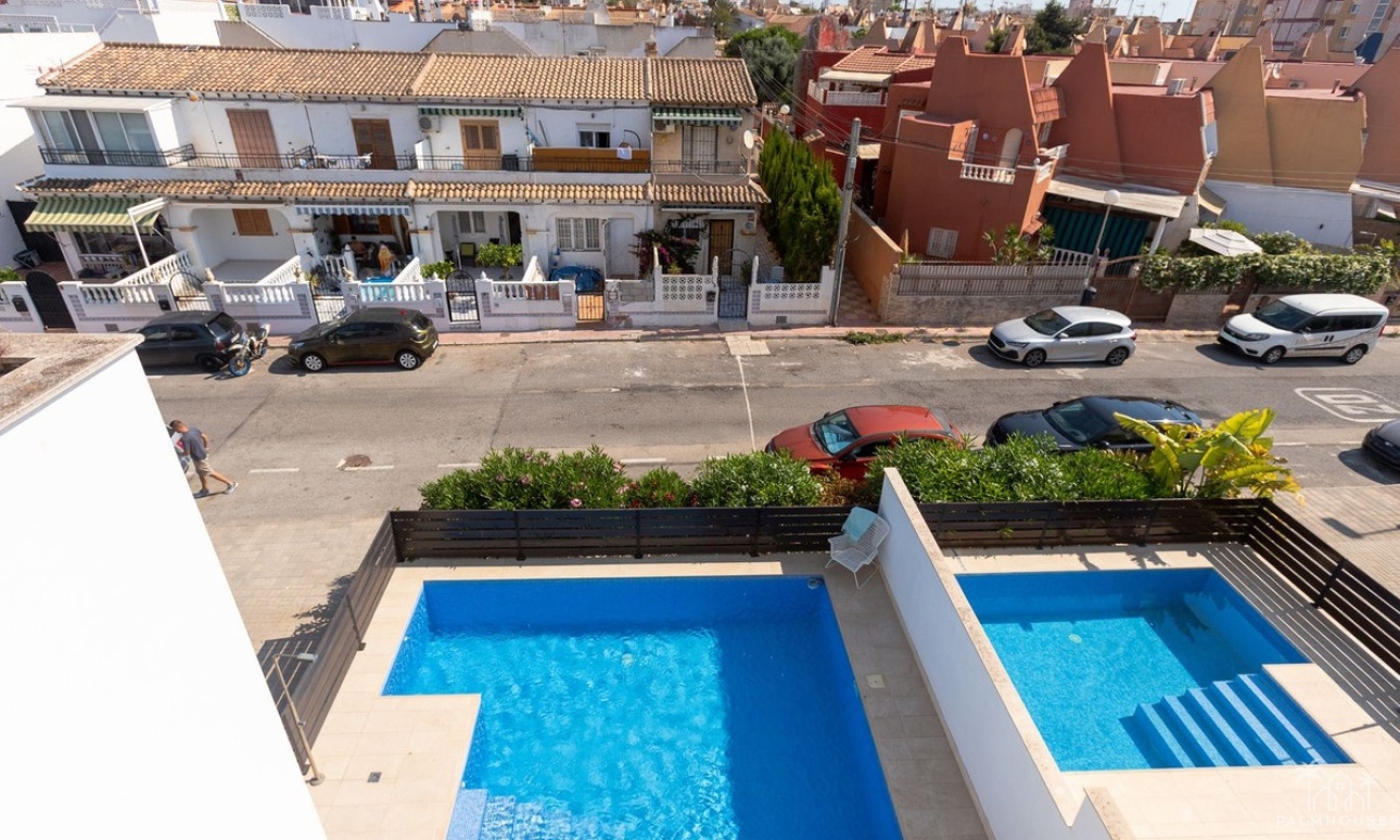 Venta - Casa - Torrevieja - Torrevieja Centro