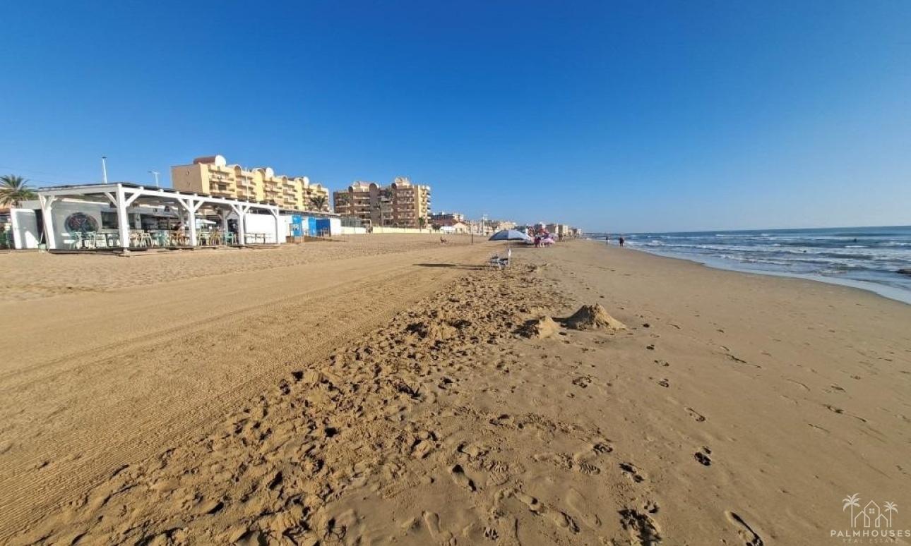 Venta - Casa - Torrevieja - Torrevieja Centro