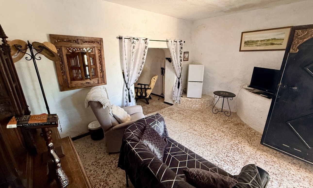 Venta - Comercial - Algueña