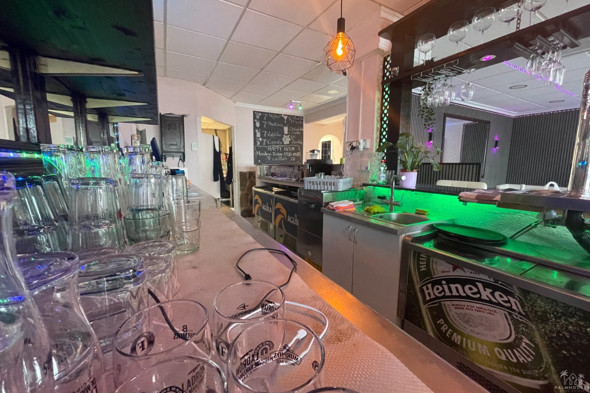 Venta - Comercial - Torrevieja - Comunidad Valenciana
