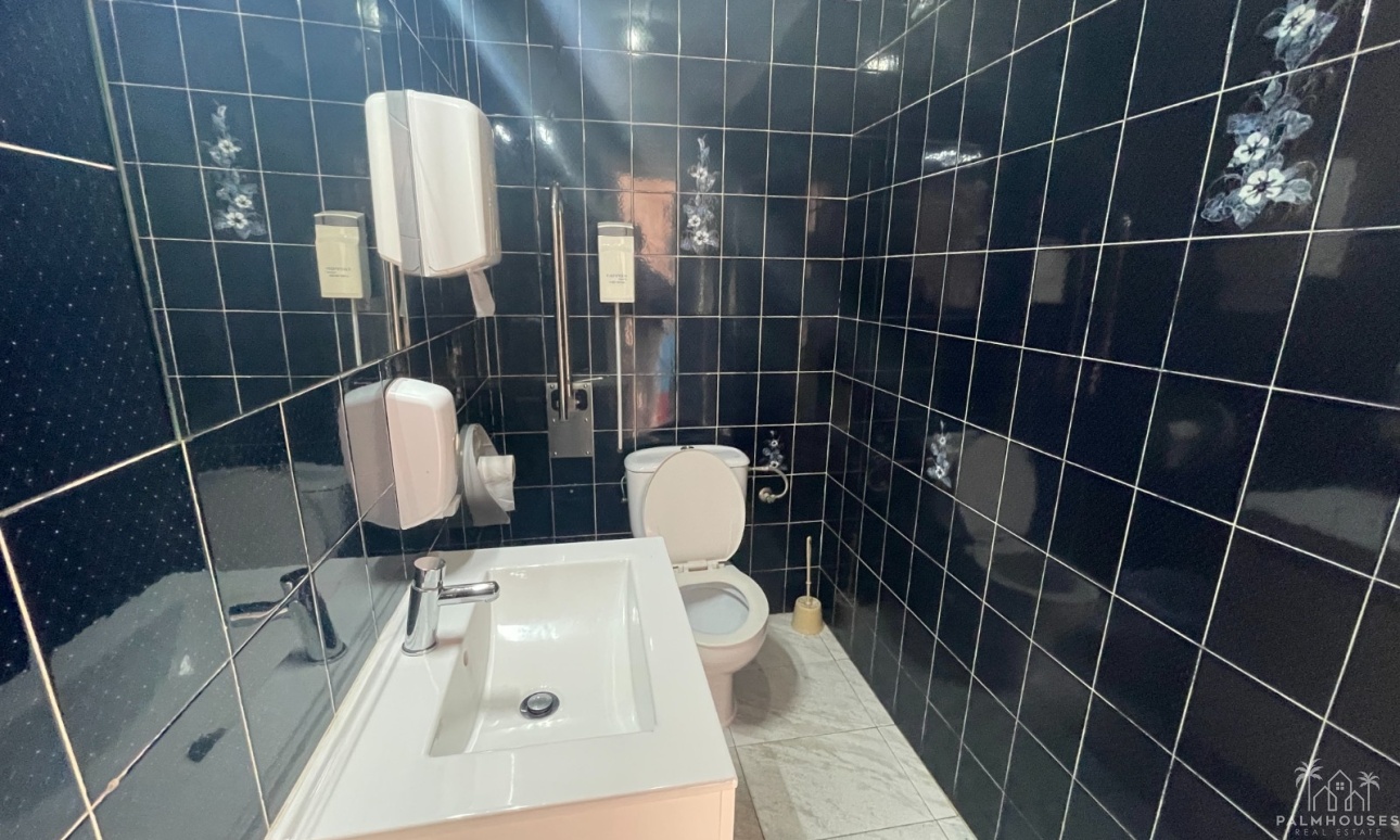 Venta - Comercial - Torrevieja - Comunidad Valenciana