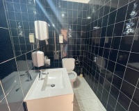 Venta - Comercial - Torrevieja - Comunidad Valenciana