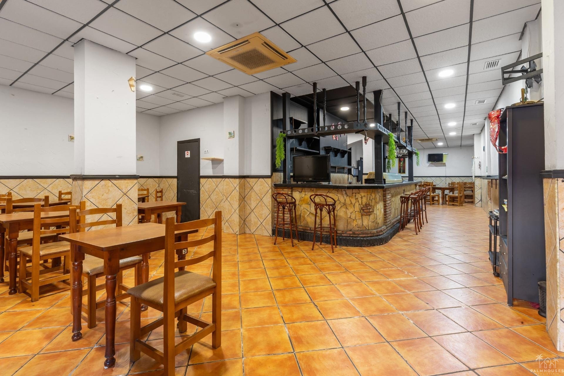 Venta - Comercial - Torrevieja - Estacion de autobuses
